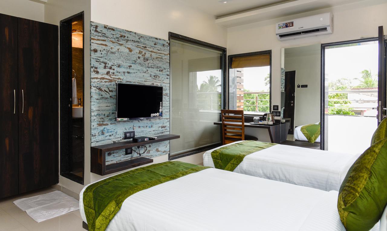 Treebo Trend Malhaar Regency Hotel Chinchvad Buitenkant foto